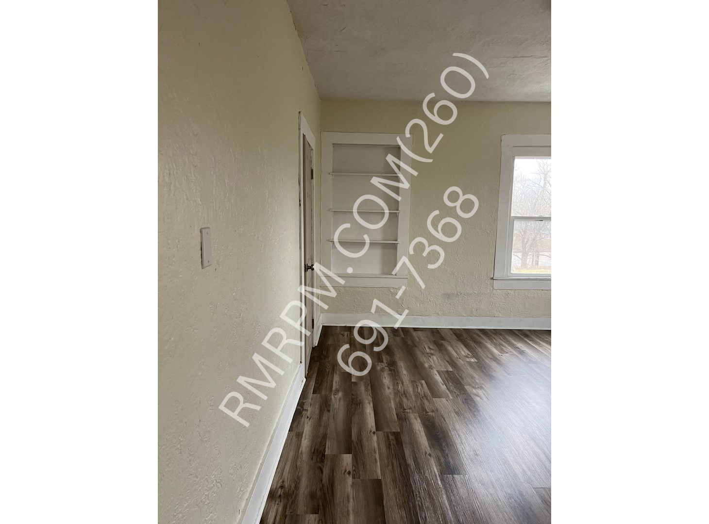 36 1/2 N LaFontaine